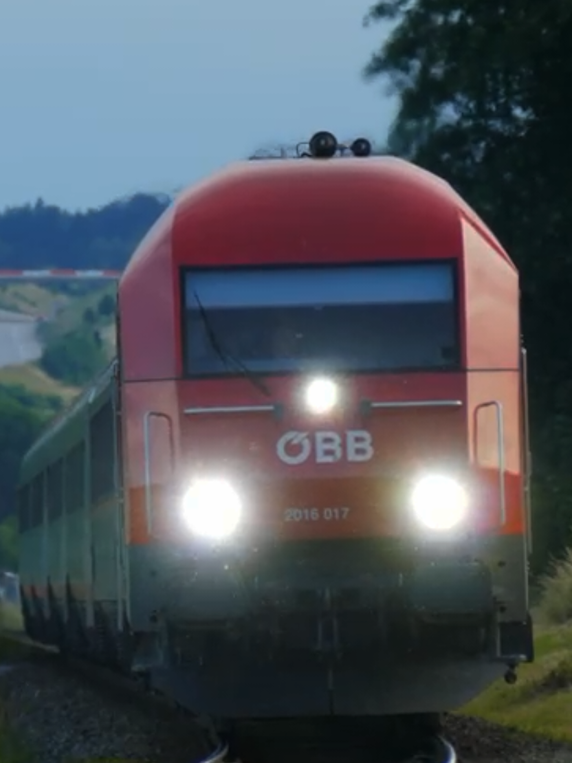 @Bahnbilder_Rheintal