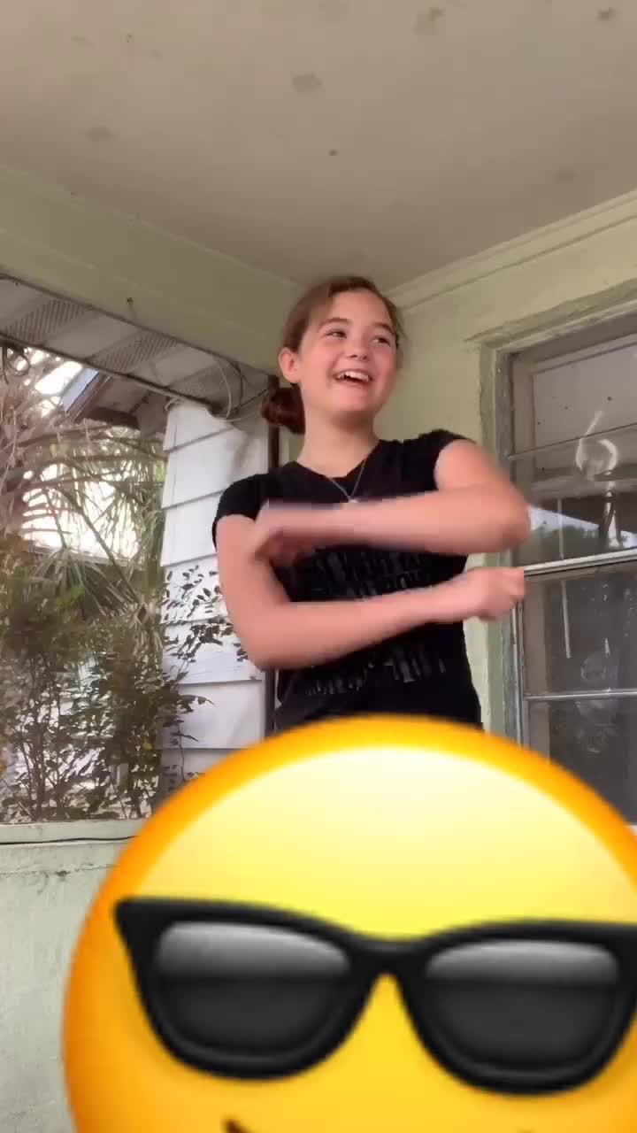 @Ali2shiesty 😍😏🤍!