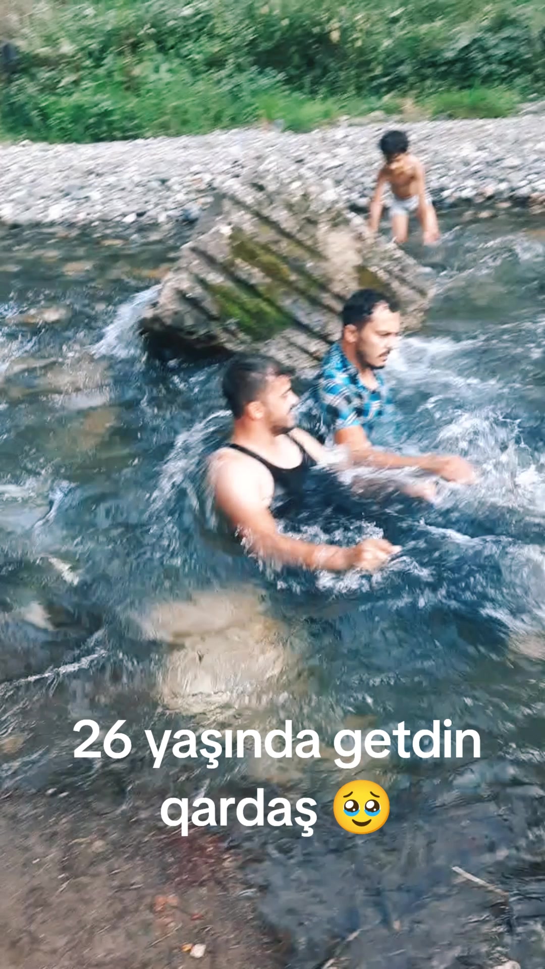 @_MunasiB_🖤