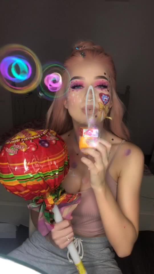 @powerpuffmoniq