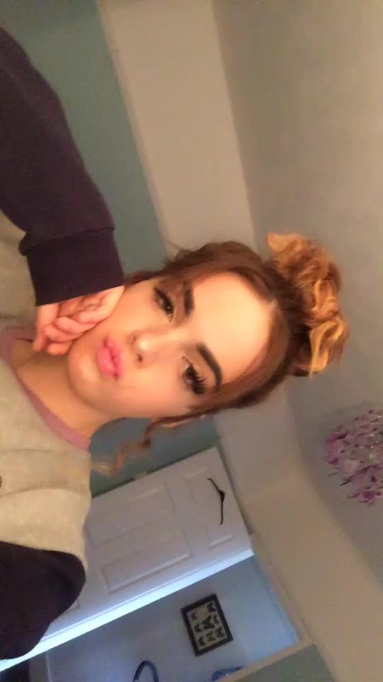 @Bethany Simpson x