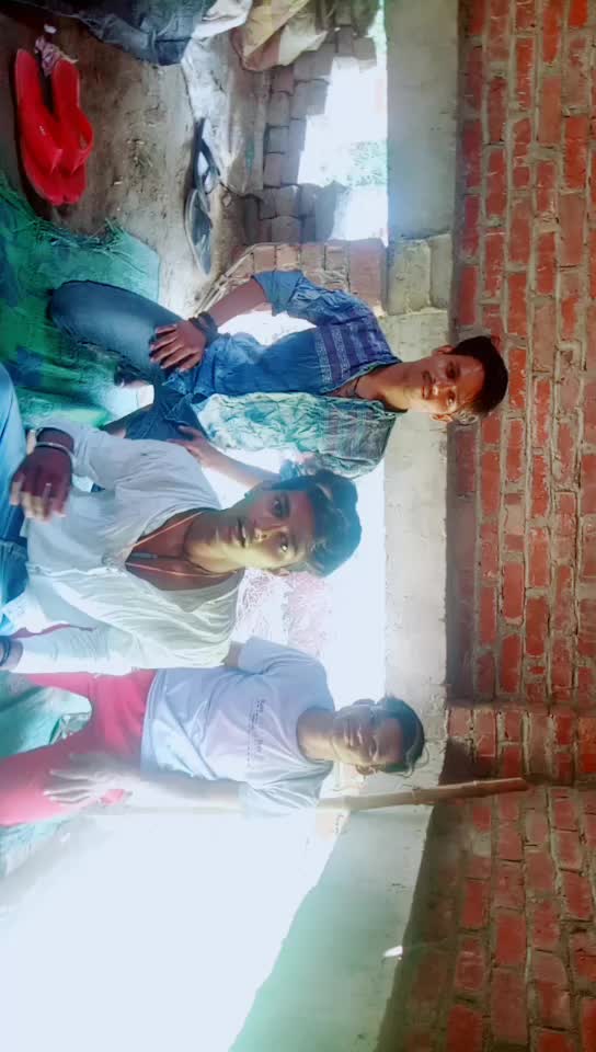@r@w@t is b@ck