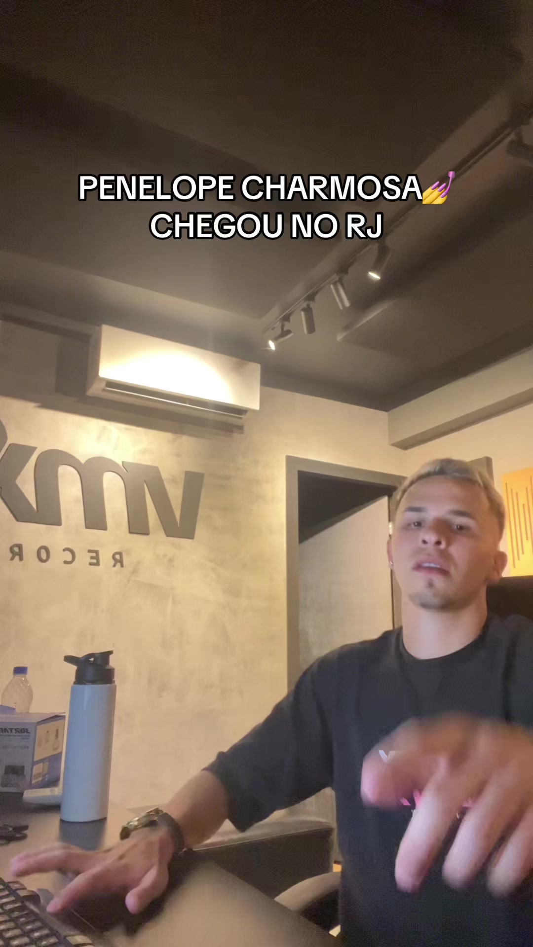 @Gv de Campos