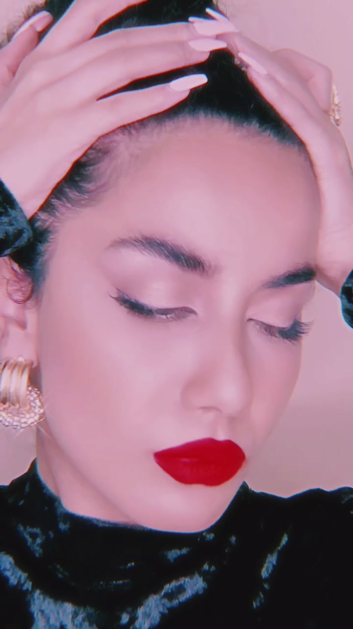 @Elisa Mazarei