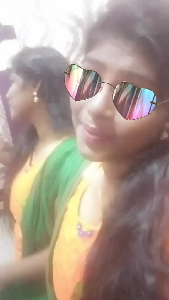 @BHUVi💕