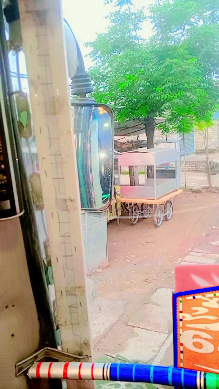 @🤨 ملک نوید ڈائیور خانیوال  😏