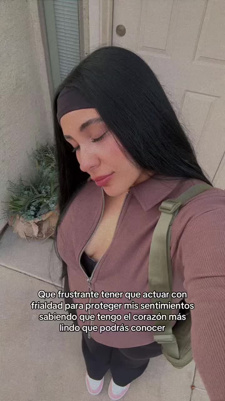 @𝓕𝓮𝓻𝓼𝓱𝓲 💋🍒