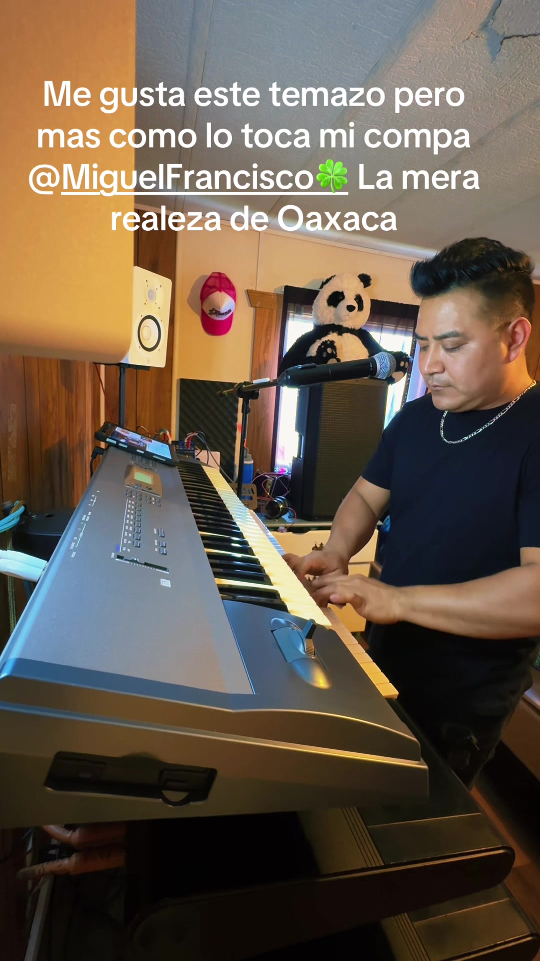 @LEO  TECLADISTA
