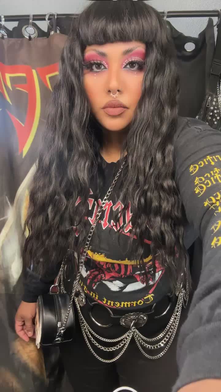 @_Monique_Antoinette_