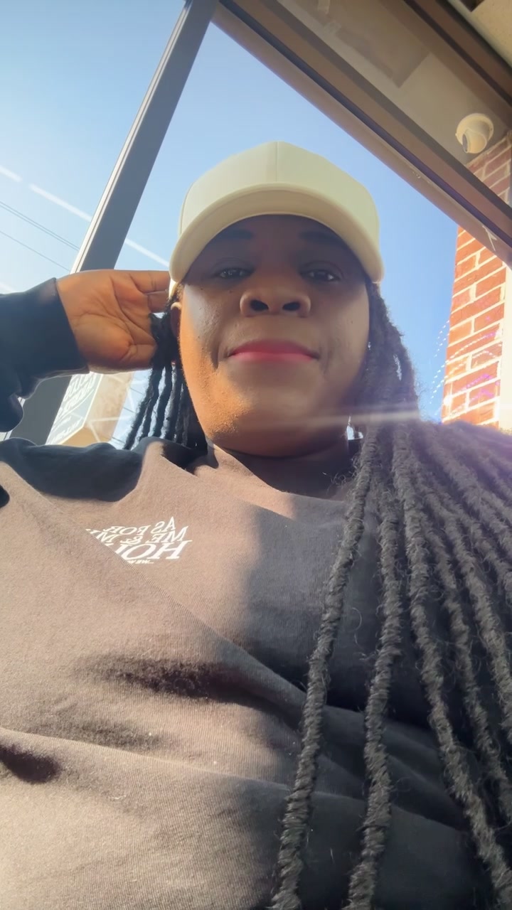 @kenyandiva