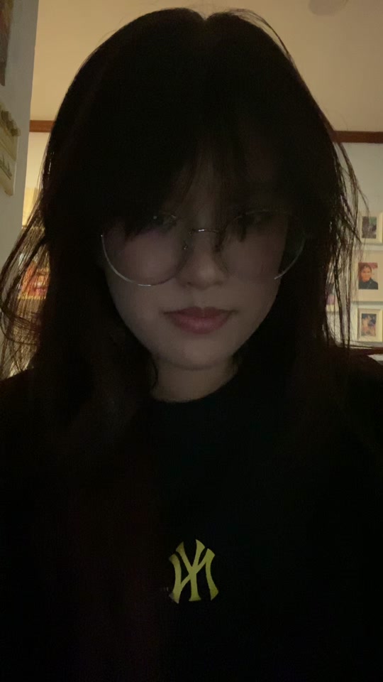 @⃟