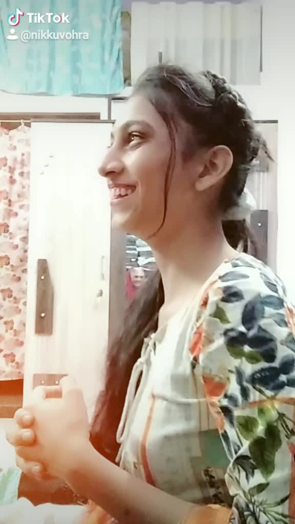@💞Nikhat Vohra💞