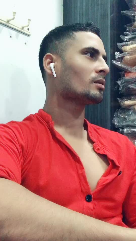 @arya_shaikh