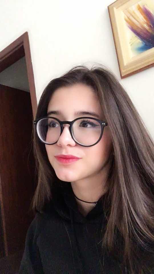 @Lauraa Menezes♥︎