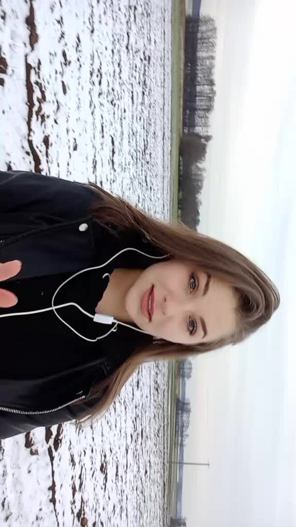 @Blondiii