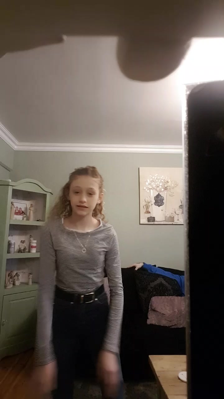 @Ellie.white_spam
