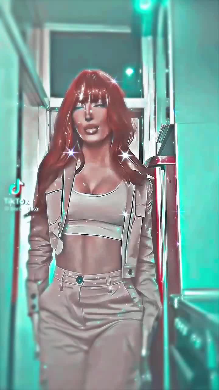@✦ ࣪ ˖ qυєєи мαкι