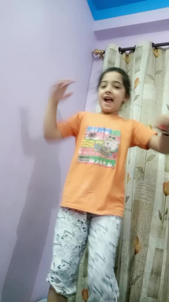@Shivali Thakur