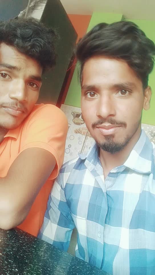 @rakhi dancer111