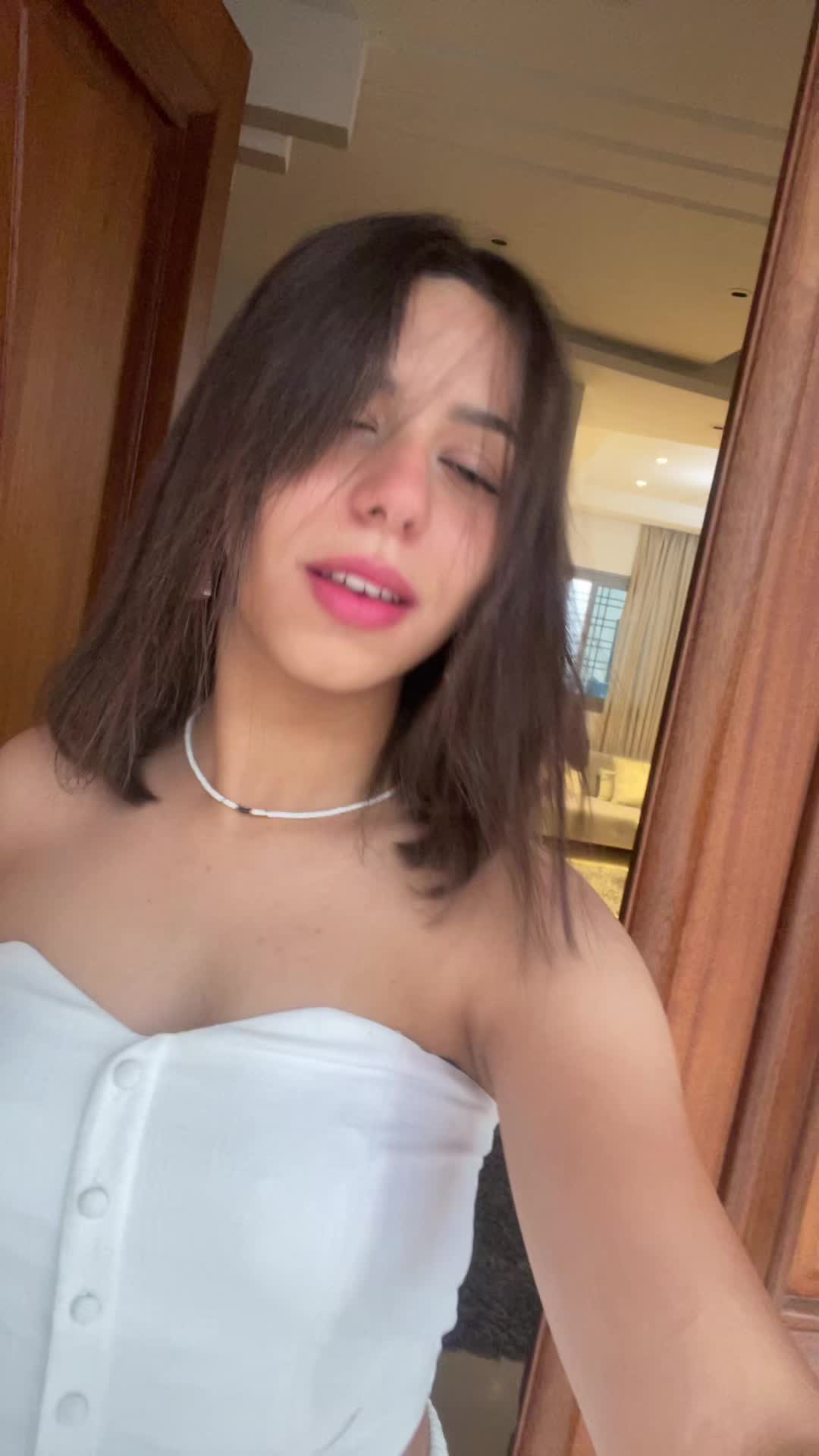 @M.