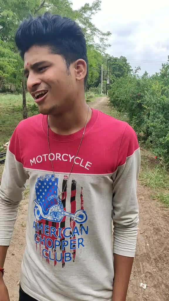 @😎👑Yogesh Kuber👑😎