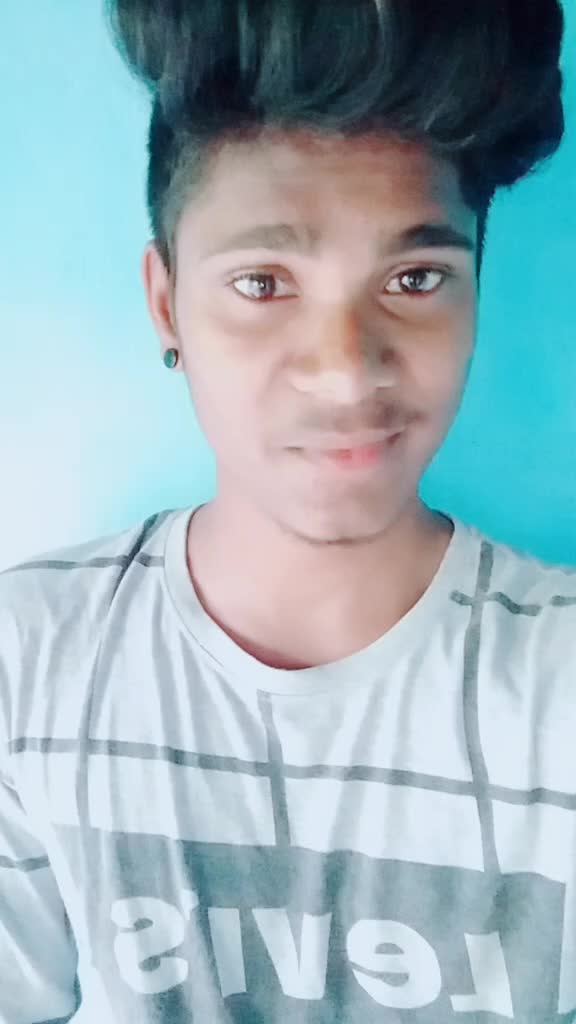 @Çàll_Mé_ßhàhúl_bøy😎