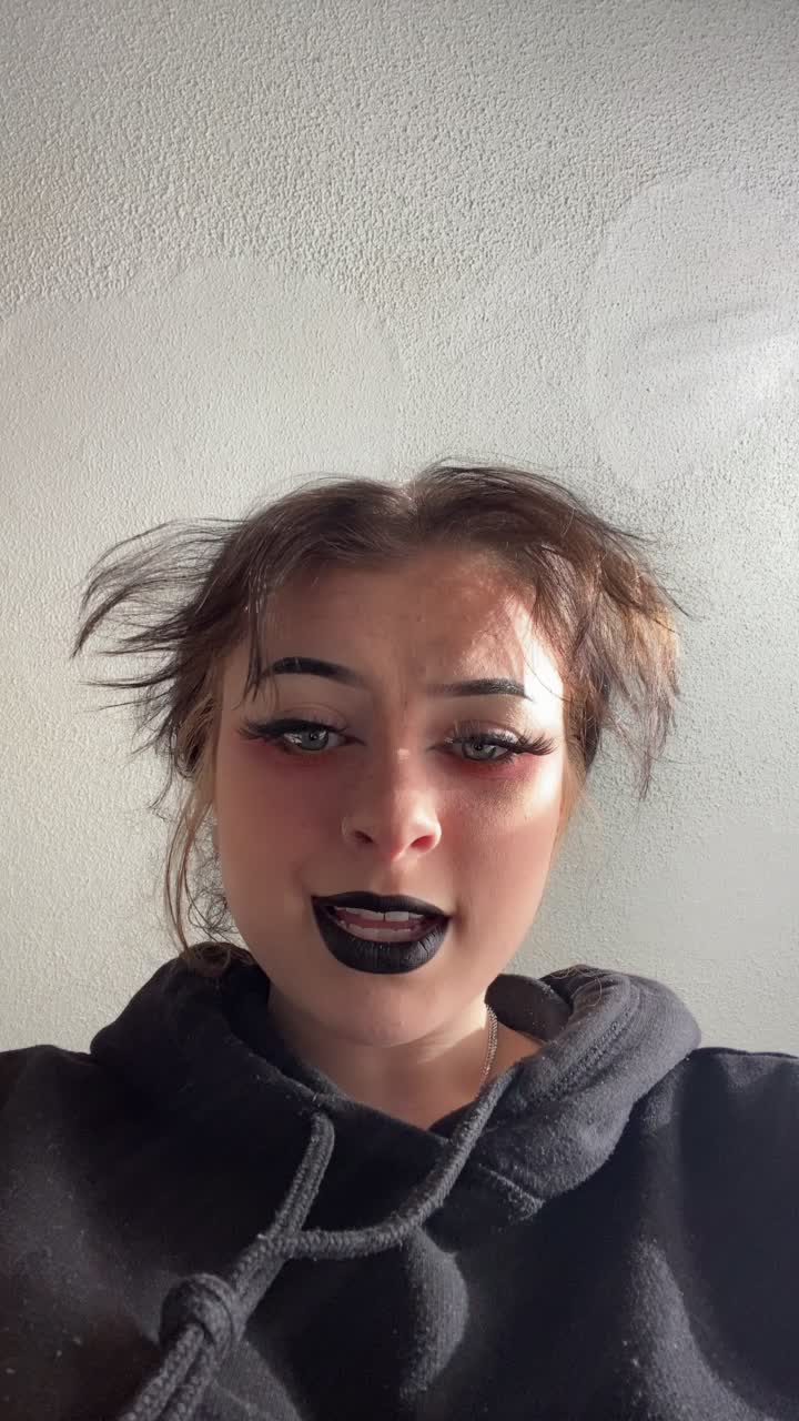 @Nikki✨