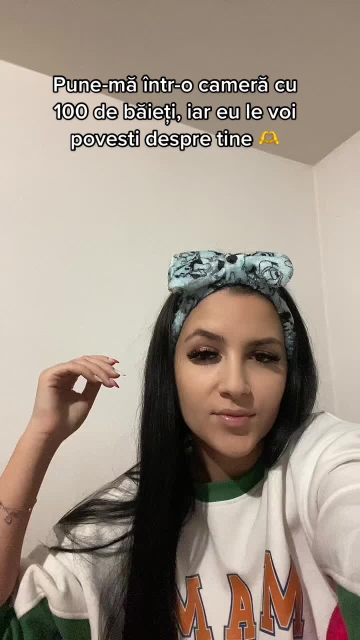 @&copy;️