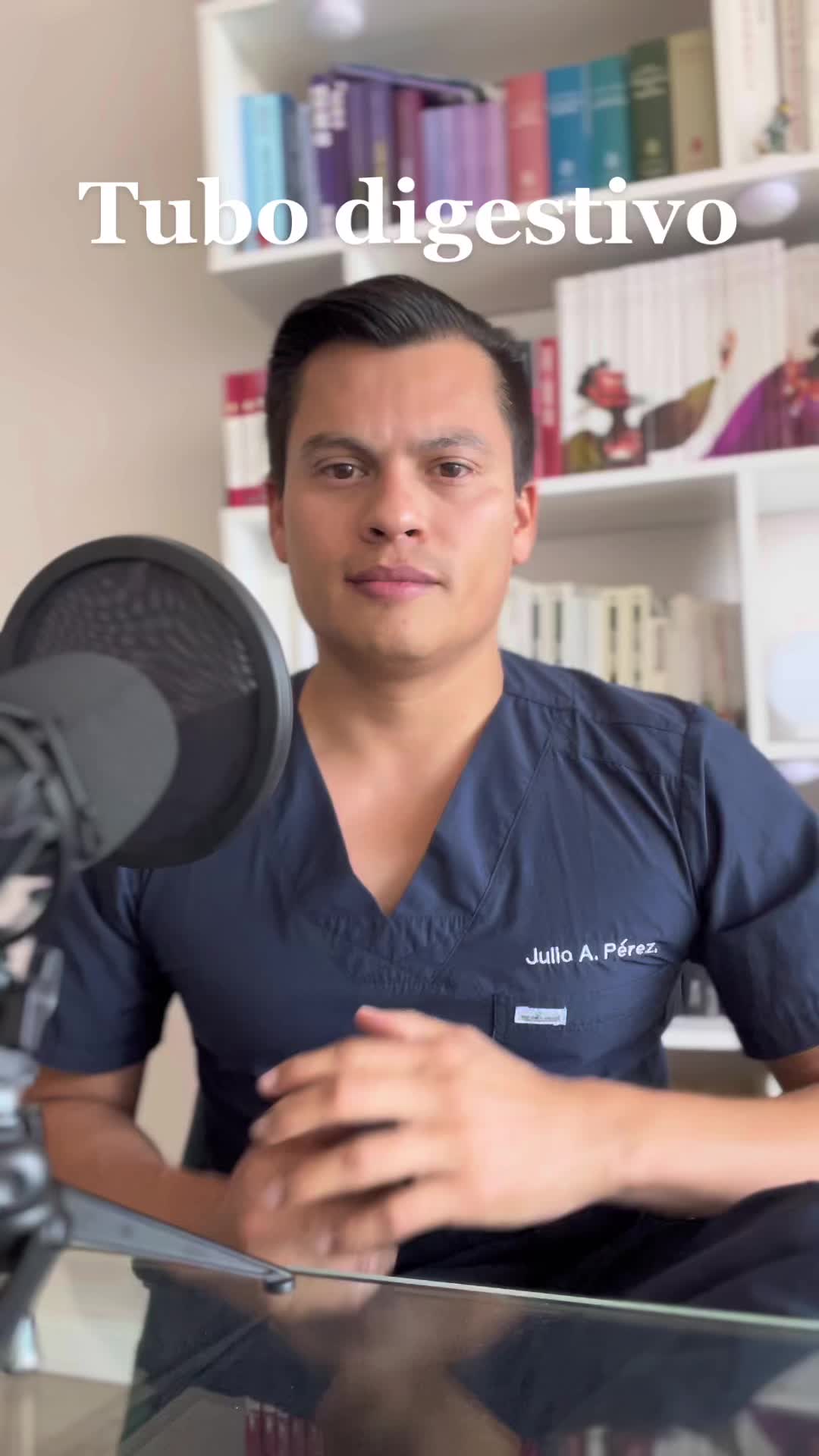 @Dr Julio P&eacute;rez