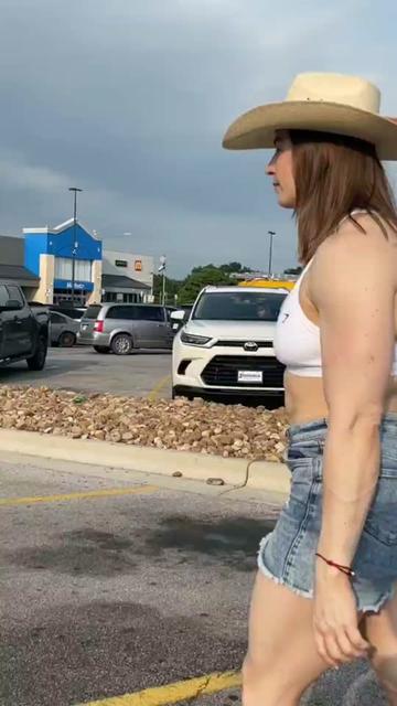 @Muscle Girls Empire