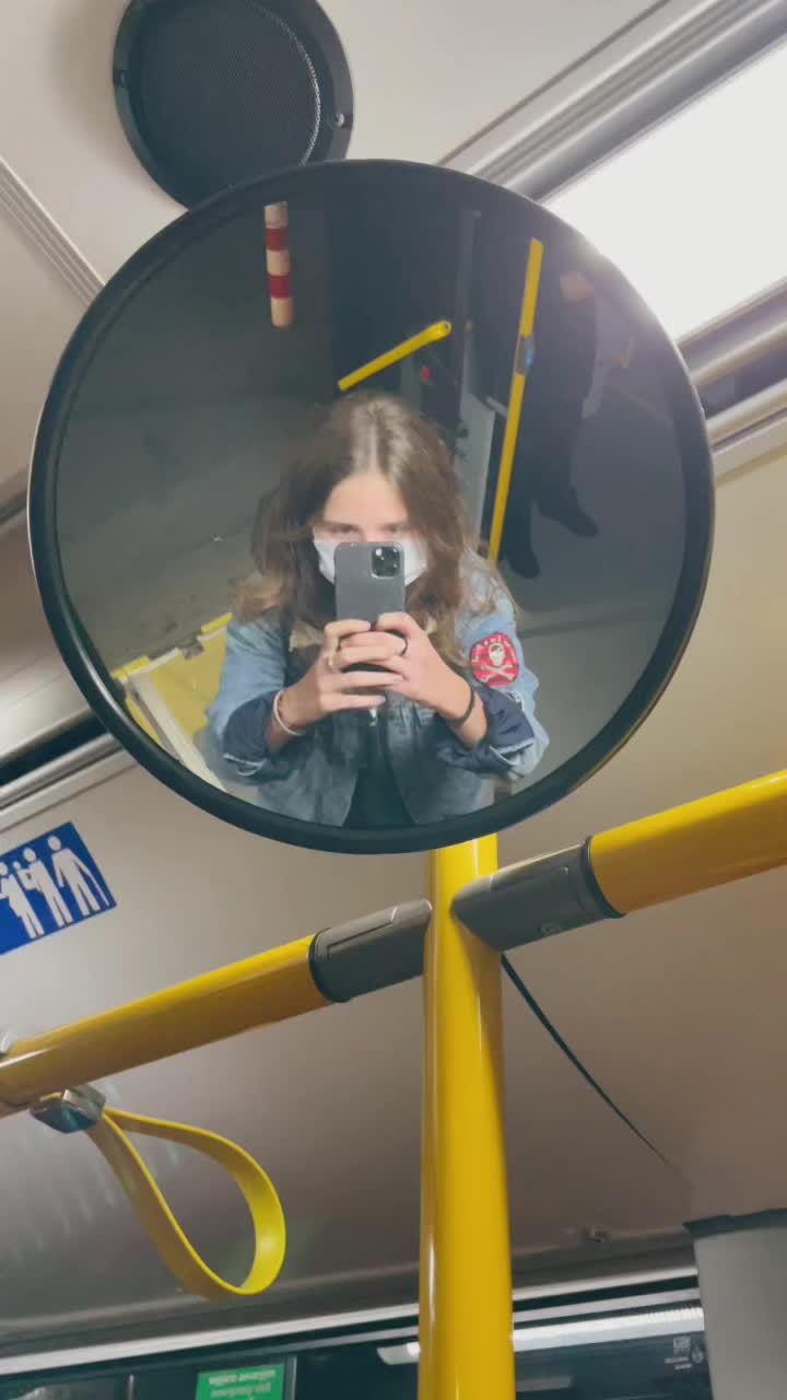 @puszeen