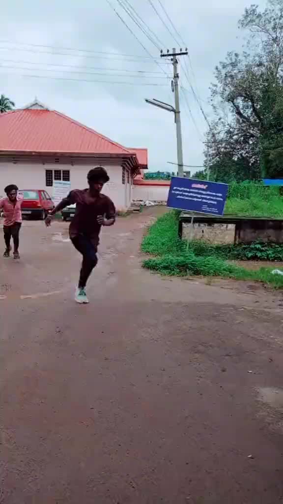 @tommy_(mudiyans😎)