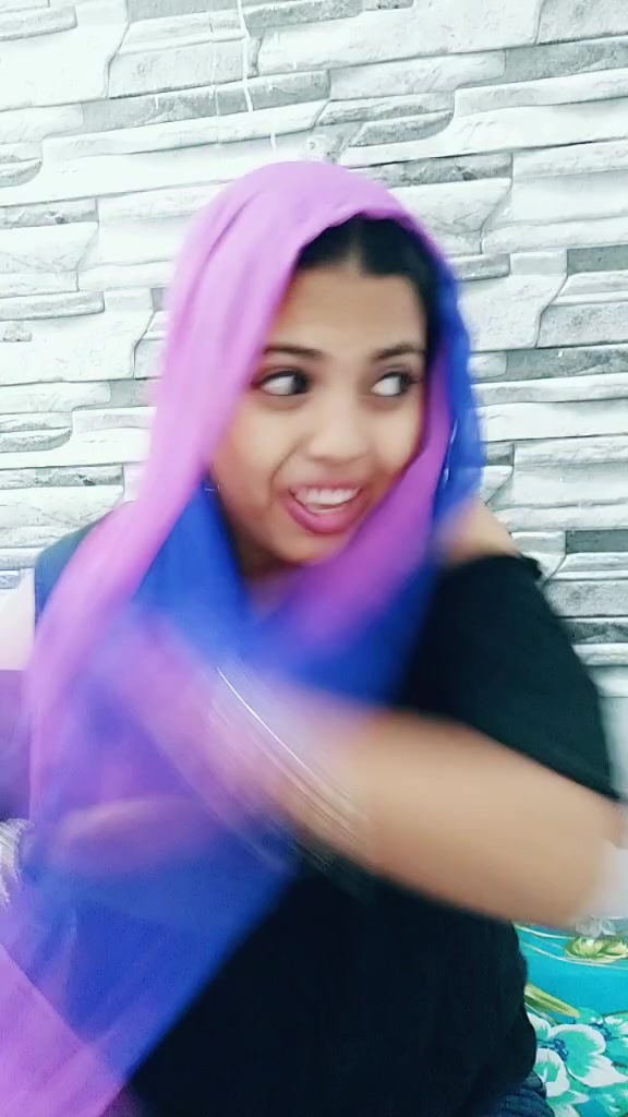@lovlylisa
