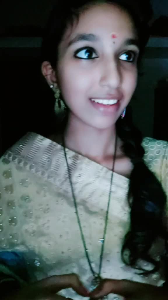@👑Sneha Gopakumar👑