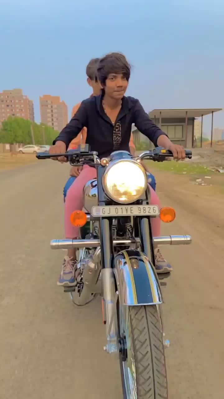 @mr._Vishal_80