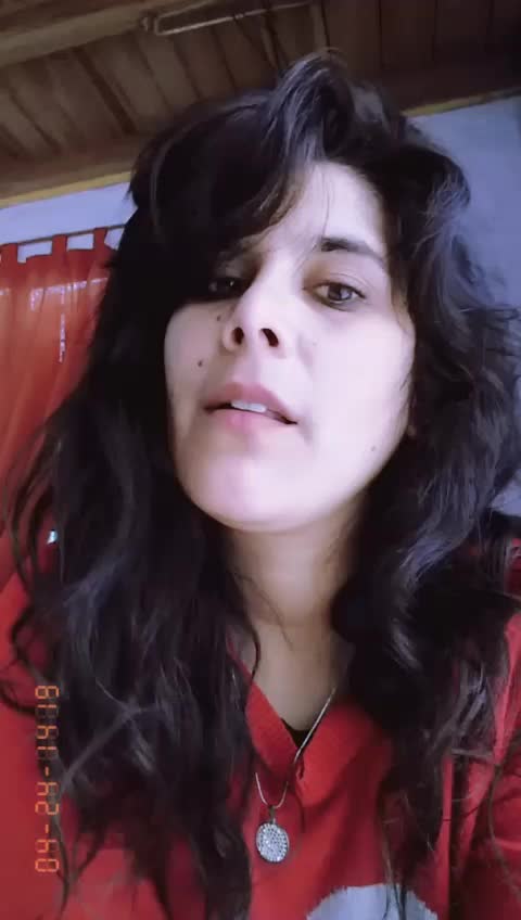 @Sives Melania
