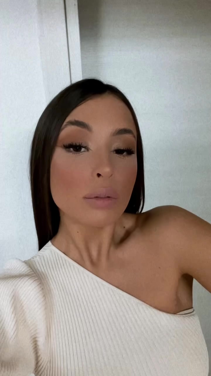 @mairacamm