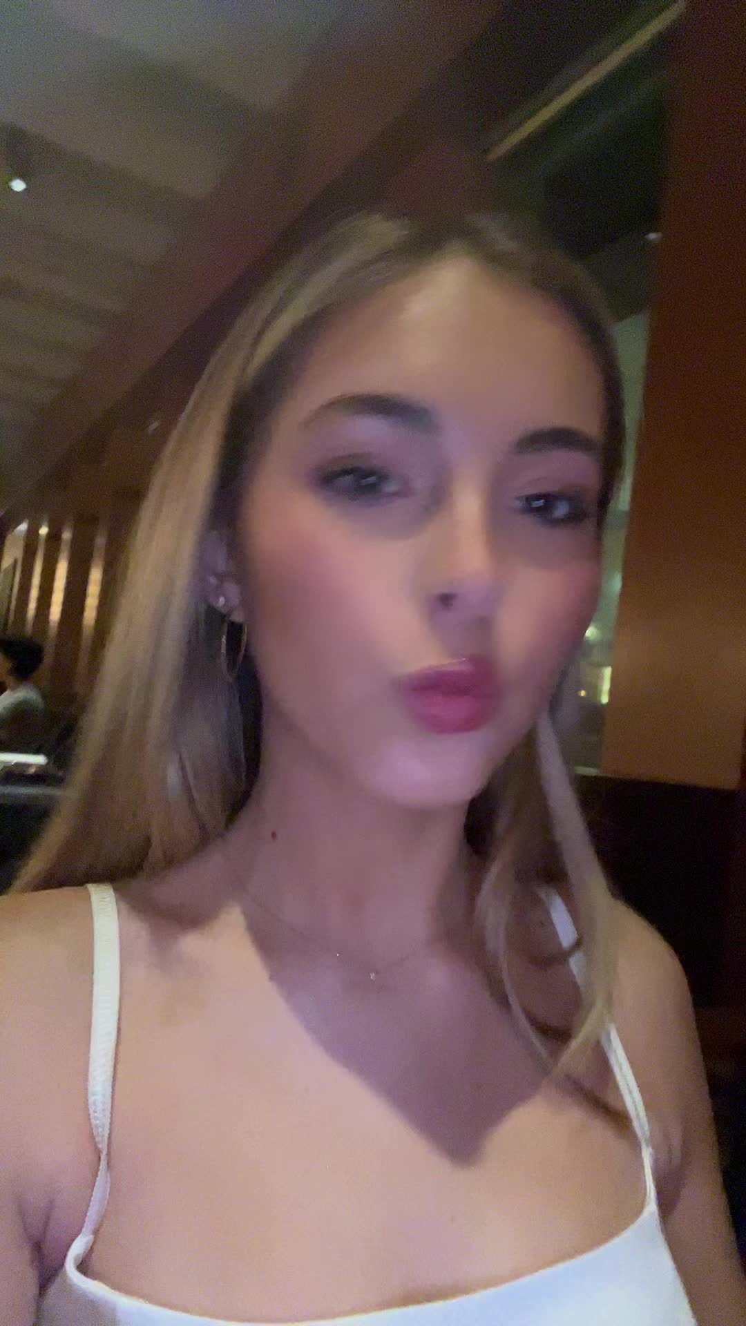 @ella