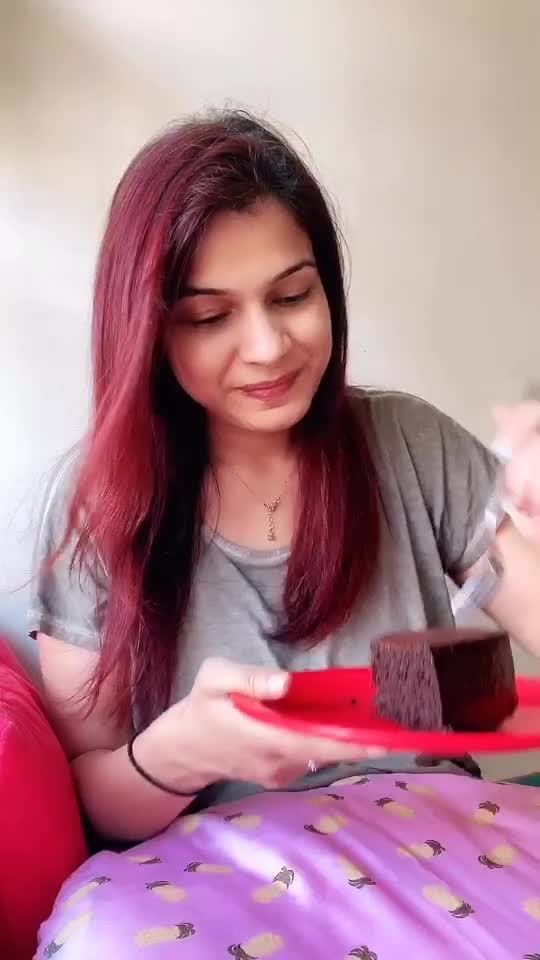 @Khwabeeda