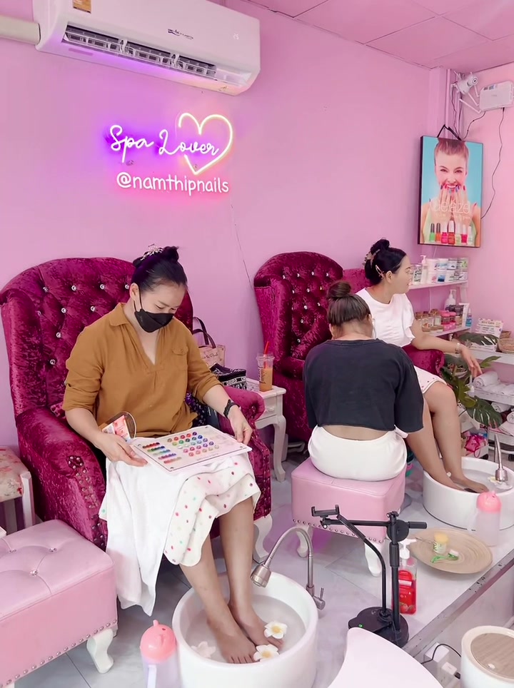 @namthipnails