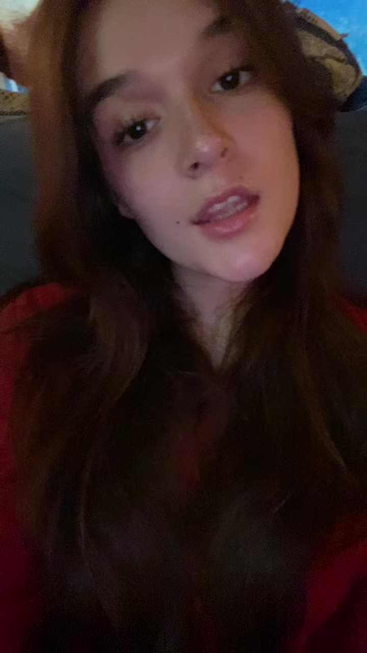 @aliviathompson