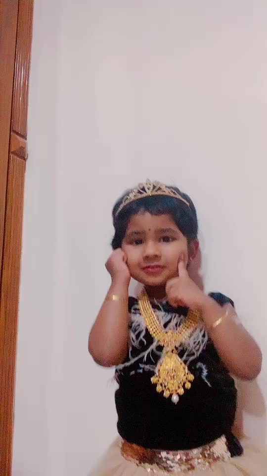 @Itz..bindukallam