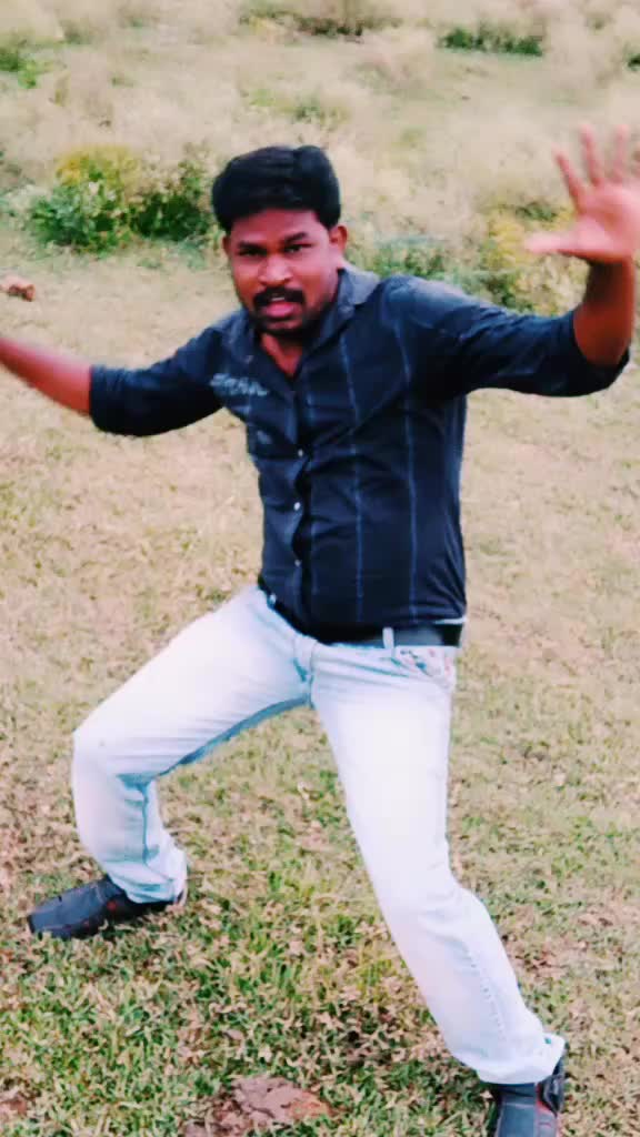 @Hallan My cute