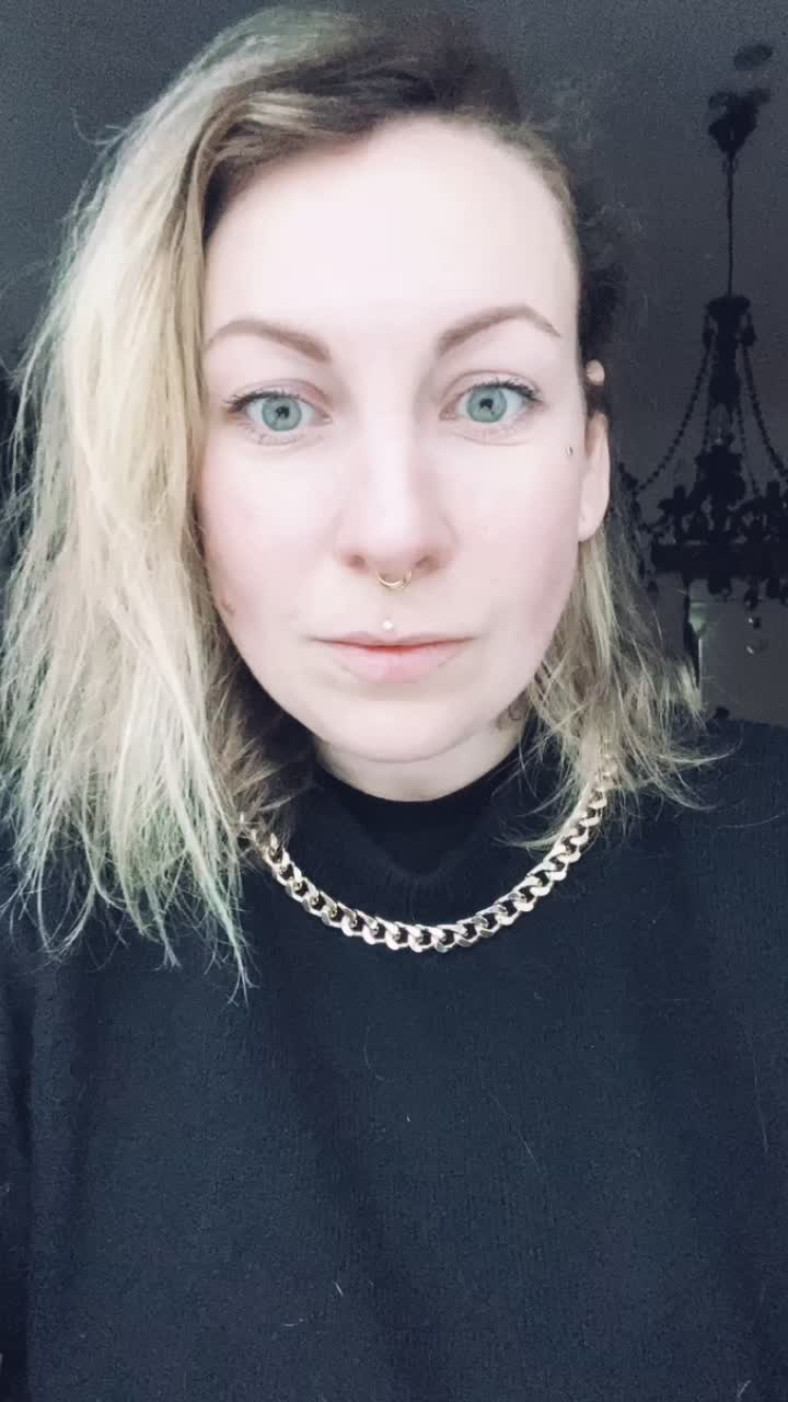 @Millenial_girl