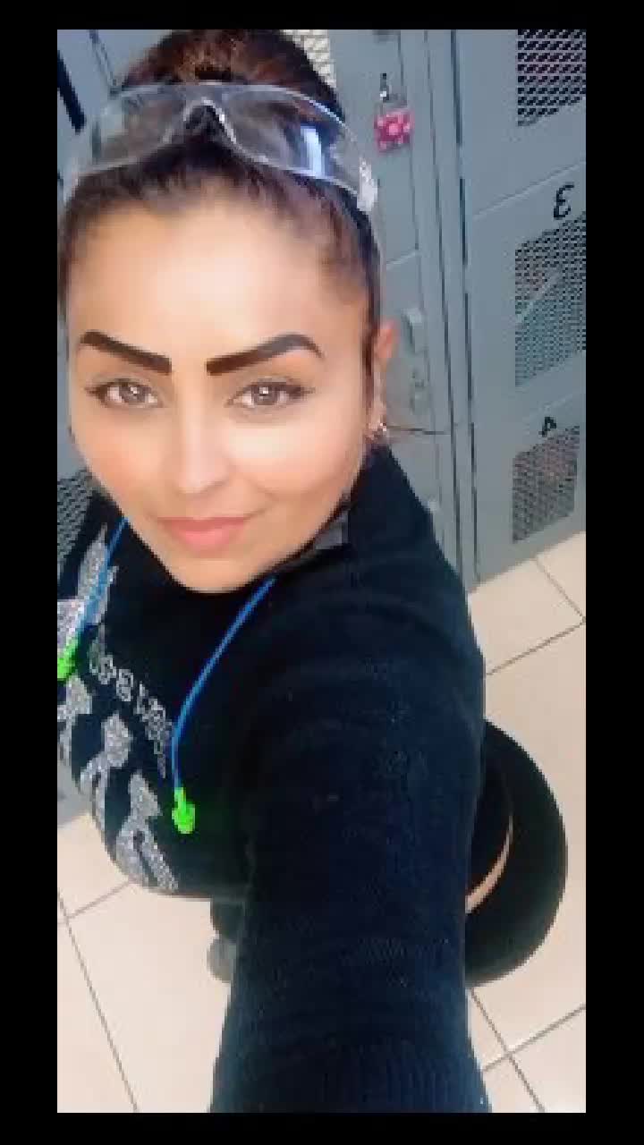 @Elizabeth Barajas49