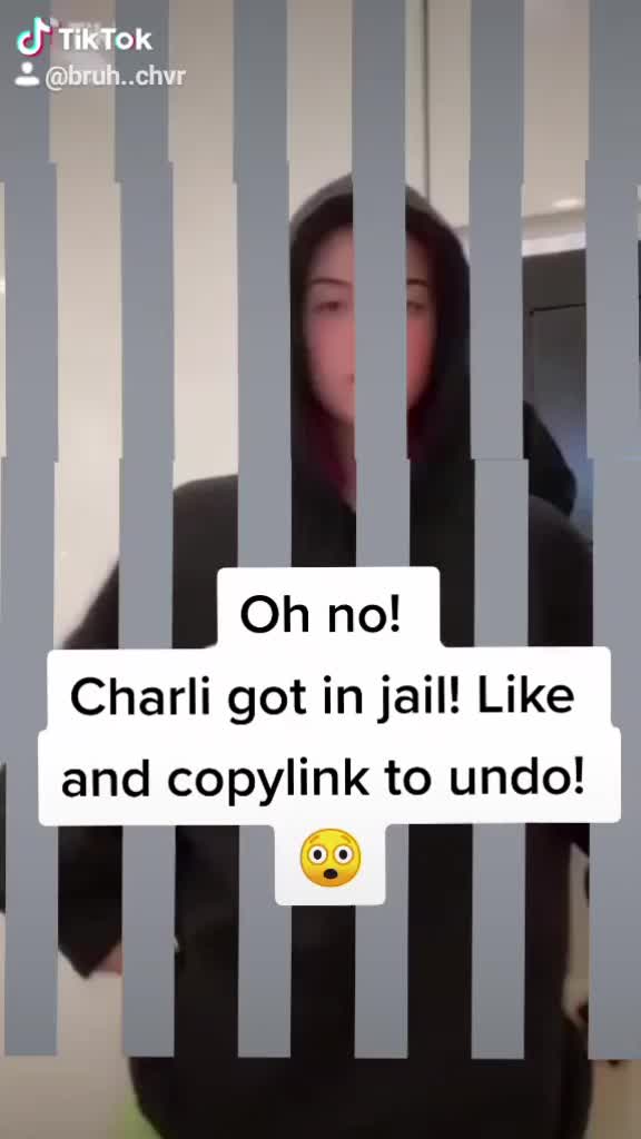 @charli noticed 0&times;