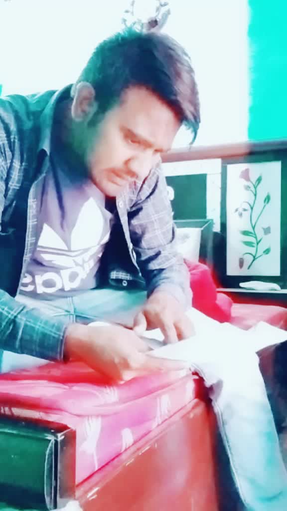 @Mr_ Meraj_04