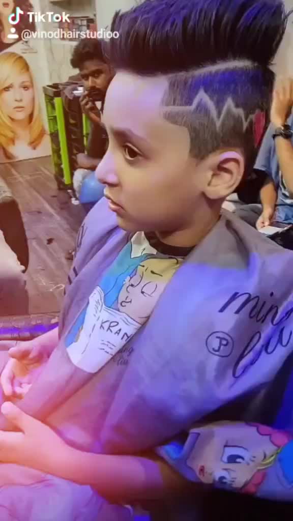 @Vinod Hair Studioo