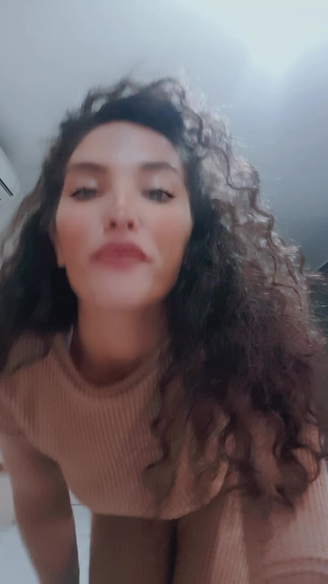 @Roberta