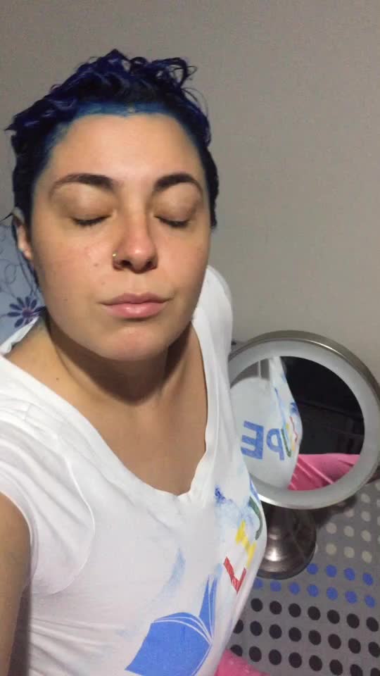 @Mariana Pi&ntilde;eros